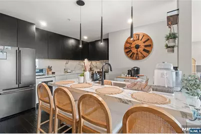 226 The Promenade, Edgewater, NJ 07020 - Photo 3