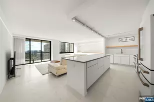 200 Old Palisade Road 25D, Fort Lee, NJ 07024 - Photo 3