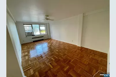1450 Palisade Avenue 3M #3M, Fort Lee, NJ 07024 - Photo 5