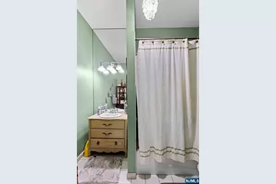 67 Route 5, Edgewater, NJ 07020 - Photo 9