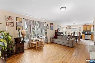 42 Randolph St, Carteret, NJ 07008 - Photo 19