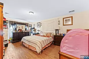 42 Randolph St, Carteret, NJ 07008 - Photo 9