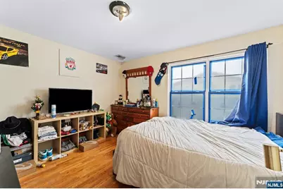 42 Randolph Street, Carteret, NJ 07008 - Photo 13