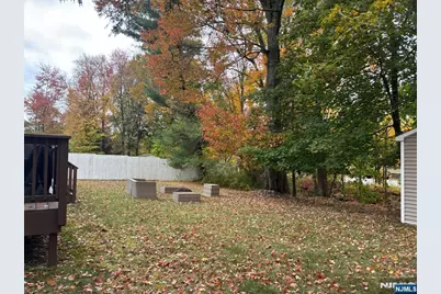 42 Willow Way, Wanaque, NJ 07465 - Photo 23