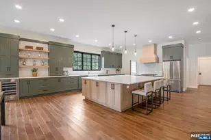 803 Marshall Rd, River Vale Township, NJ 07675 - Photo 9