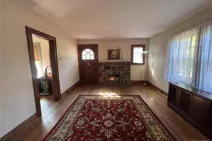 211 Washington, Franklin Lakes, NJ 07417 - Photo 3