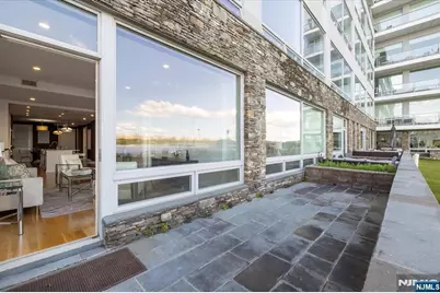 9 Somerset Lane 118 #118, Edgewater, NJ 07020 - Photo 9