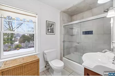 429 Fairway Road, Ridgewood, NJ 07450 - Photo 33