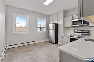 139 Ripley Pl, Elizabeth, NJ 07206 - Photo 3