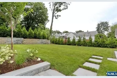 112 Franklin Turnpike D #D, Waldwick, NJ 07463 - Photo 17