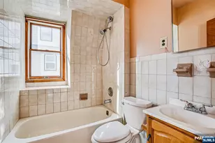 5 Norwood Ave, Irvington, NJ 07111 - Photo 13