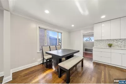 539 Hillside Street, Ridgefield, NJ 07657 - Photo 7