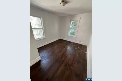 281 Renner Avenue 279 #279, Newark, NJ 07112 - Photo 7