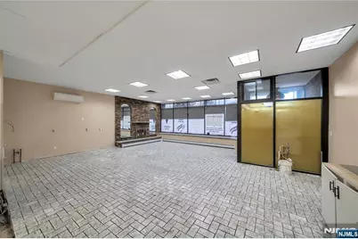 824 Broad Avenue, Ridgefield, NJ 07657 - Photo 13