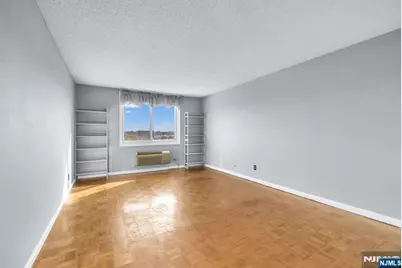 160 Overlook Avenue 7A #7A, Hackensack, NJ 07601 - Photo 37