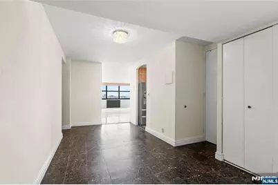 7004 Kennedy Boulevard 31G #31G, Guttenberg, NJ 07093 - Photo 7