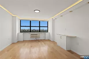 7004 Blvd East 26D, Guttenberg, NJ 07093 - Photo 19