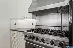 7004 Blvd East 26D, Guttenberg, NJ 07093 - Photo 11