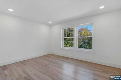 264 Merrison Street, Teaneck Township, NJ 07666 - Photo 33