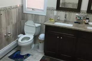 36 E Edsall Ave B, Palisades Park, NJ 07650 - Photo 9