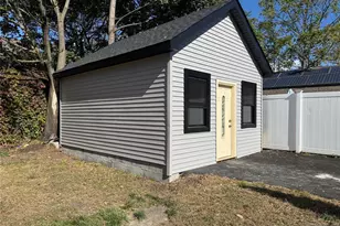 14 Park St, Little Ferry, NJ 07643 - Photo 39