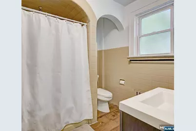 948 Prince Street, Teaneck Township, NJ 07666 - Photo 13