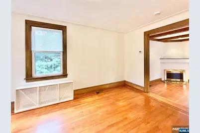 455 Hillside Avenue A #A, Palisades Park, NJ 07650 - Photo 3