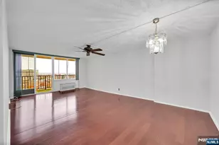 300 Winston Dr C1601, Cliffside Park, NJ 07010 - Photo 9