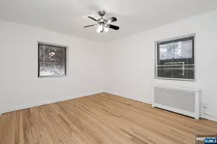 3051 Edwin 1B, Fort Lee, NJ 07024 - Photo 11