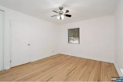 3051 Edwin 1B #1B, Fort Lee, NJ 07024 - Photo 7