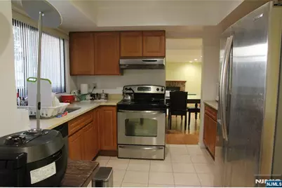 1553 John Street 5 #5, Fort Lee, NJ 07024 - Photo 15