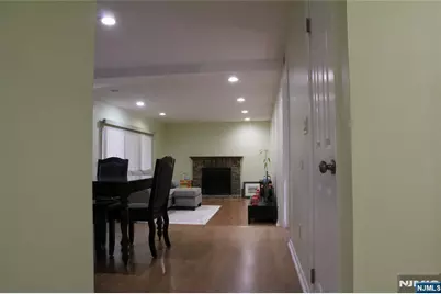 1553 John Street 5 #5, Fort Lee, NJ 07024 - Photo 5