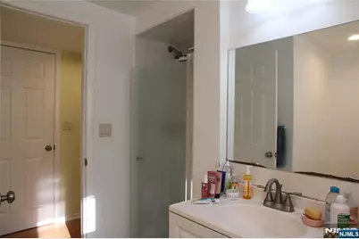 1553 John Street 5 #5, Fort Lee, NJ 07024 - Photo 13