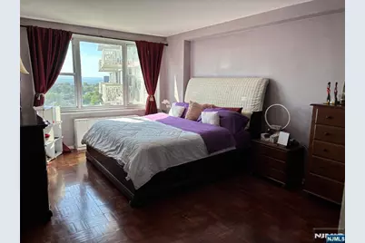 2000 Linwood Avenue 14Y #14Y, Fort Lee, NJ 07024 - Photo 9