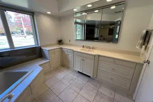 391 Forest Rd, Mahwah, NJ 07430 - Photo 15