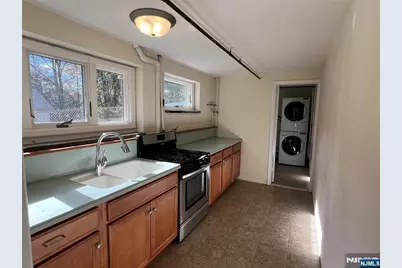 391 Forest Road, Mahwah, NJ 07430 - Photo 27