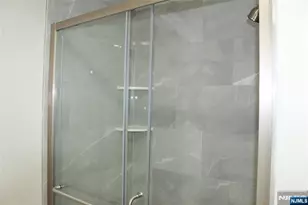 519 Roosevelt Ave 2, Carteret, NJ 07008 - Photo 27