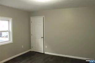 519 Roosevelt Ave 2, Carteret, NJ 07008 - Photo 7