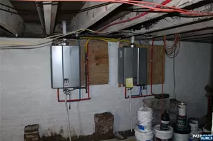 519 Roosevelt Ave 2, Carteret, NJ 07008 - Photo 17