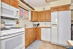 40 Depew St, Dumont, NJ 07628 - Photo 9