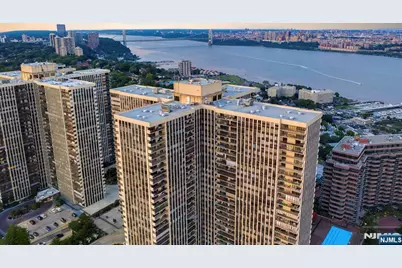 200 Winston Drive 716 #716, Cliffside Park, NJ 07010 - Photo 25