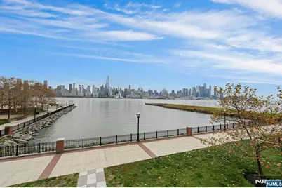 22 Ave At Port Imperial 114 #114, West New York, NJ 07093 - Photo 11