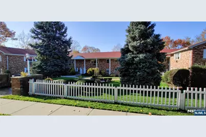 456 Grand Avenue 6C #6C, Leonia, NJ 07605 - Photo 1