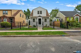 510 Halsted St, East Orange, NJ 07018 - Photo 3