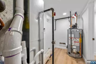 510 Halsted Street, East Orange, NJ 07018 - Photo 17