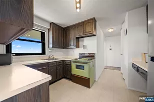 7855 Blvd East 19J, North Bergen, NJ 07047 - Photo 7