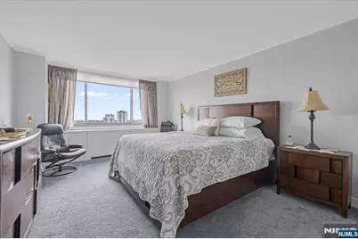 1600 Parker 17H #17H, Fort Lee, NJ 07024 - Photo 15