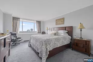 1600 Parker 17H, Fort Lee, NJ 07024 - Photo 15