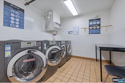 1600 Parker 17H #17H, Fort Lee, NJ 07024 - Photo 21