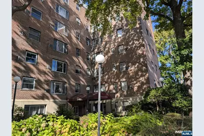 2345 Linwood Avenue Lg #LG, Fort Lee, NJ 07024 - Photo 9